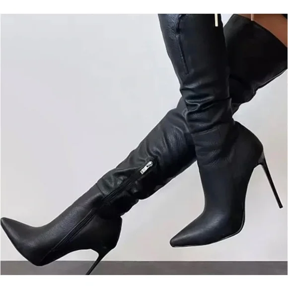 Source Unknown Black Knee-High Stiletto Leather Boots - Picture 1 of 7